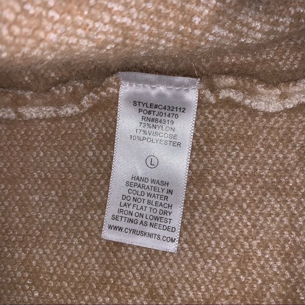 Cyrus Statement Maker Windowpane Hooded Sweater C… - image 5